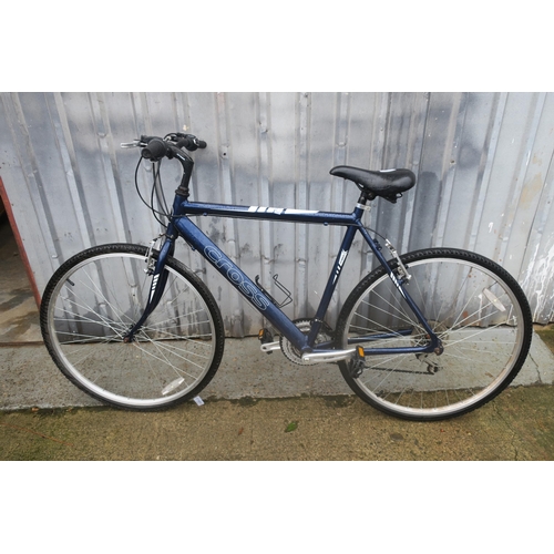 9 - CROSS HYBRID BICYCLE