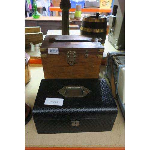 1258 - TWO VINTAGE BOXES