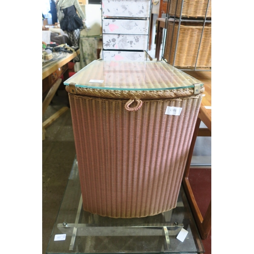 906 - LLOYD LOOM LUSTY LAUNDRY BASKET