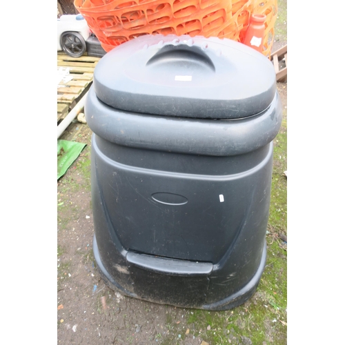 140 - COMPOST BIN