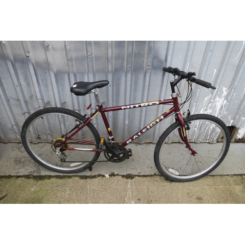 24 - RALIEGH NITRO MOUNTAIN BIKE