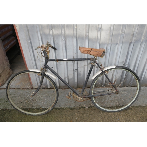 13 - BSA MENS VINTAGE BIKE