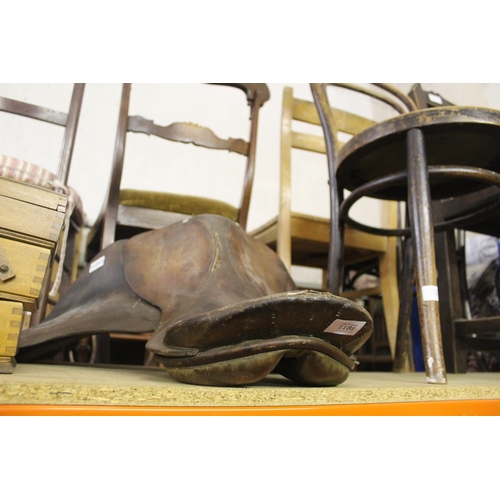 1181 - VINTAGE LEATHER RIDING SADDLE