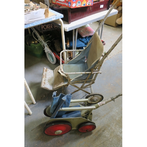 1410 - VINTAGE COLLAPSIBLE TROLLEY CART