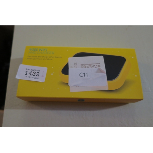 1432 - 4G EE WIFI AND CHARGER IN BOX