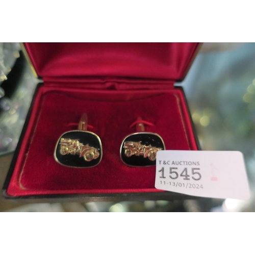 1545 - PAIR OF CUFFLINKS IN BOX WITH OLD CAR DESIGN