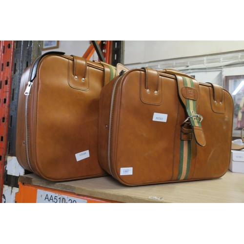 1007 - 2 VINTAGE SUITCASES