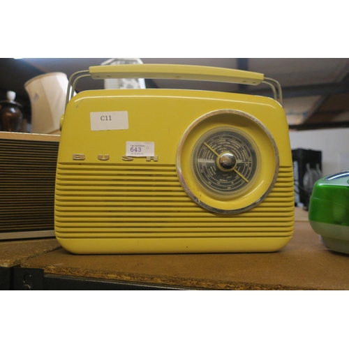 643 - VINTAGE BUSH RADIO