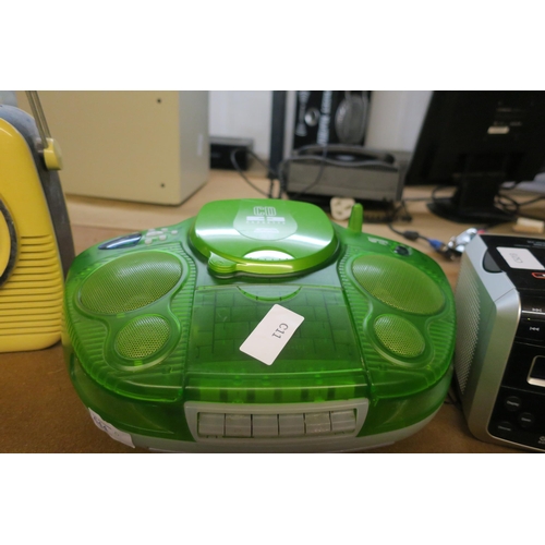 644 - JM3 CD RADIO PLAYER GREEN