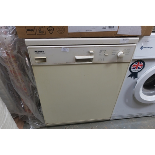 723 - MIELE DISH WASHER