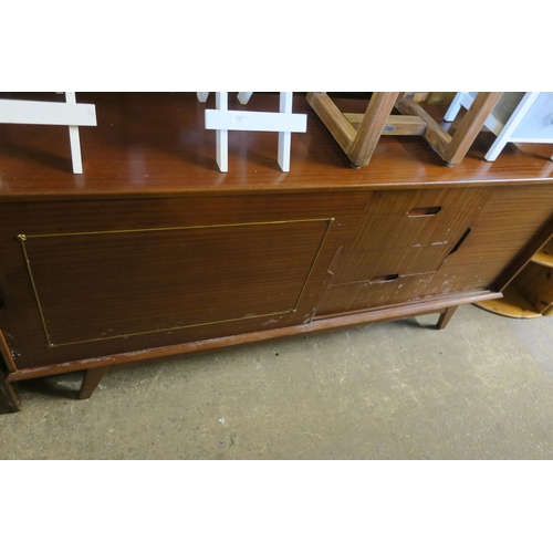 932 - MID CENTURY SIDEBOARD