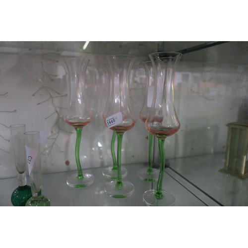 1445 - 5 BEAUTIFUL BOHEMIA ART GLASS PINK AND GREEN CHAMPAGNE FLUTES