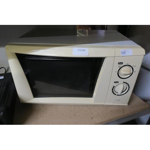 580 - COOKWORKS MICROWAVE