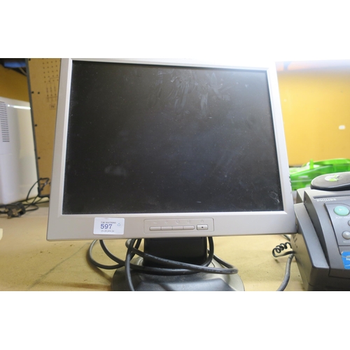 597 - LCD MONITOR