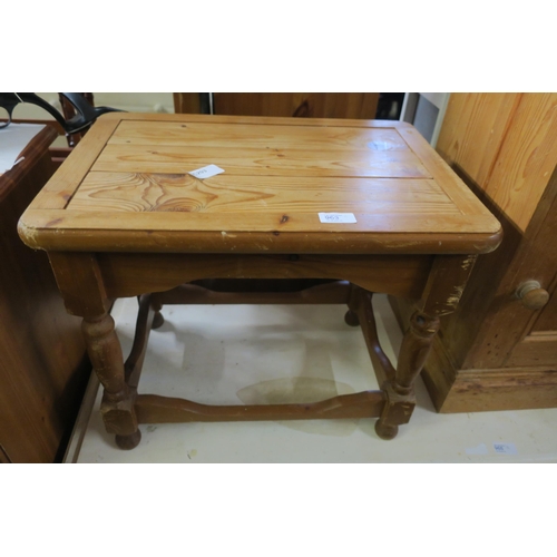 963 - PINE SIDE TABLE