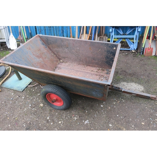 114 - RIDE ON MOWER TIPPER TRAILER