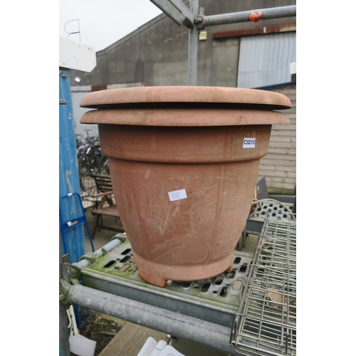 118 - 2 LARGE PLASTIC POTS