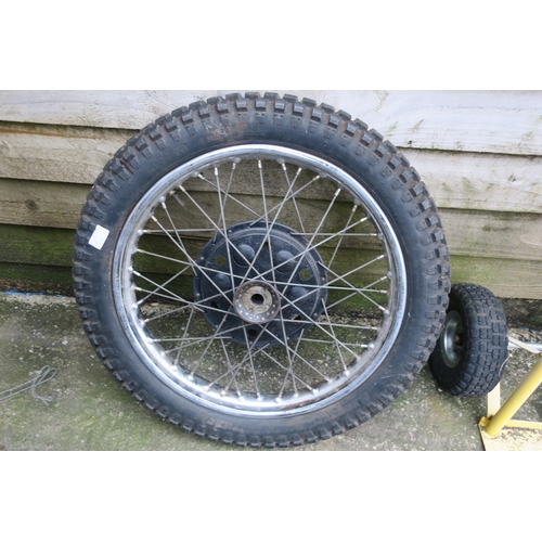 20 - MORTORBIKE WHEEL AND TYRE 32.5-19 DUNLOP TRIALS UNIVERSAL