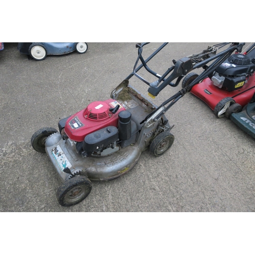 38 - HONDA MOWER