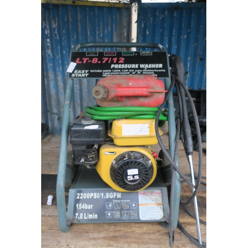 61 - PETROL PRESSURE WASHER