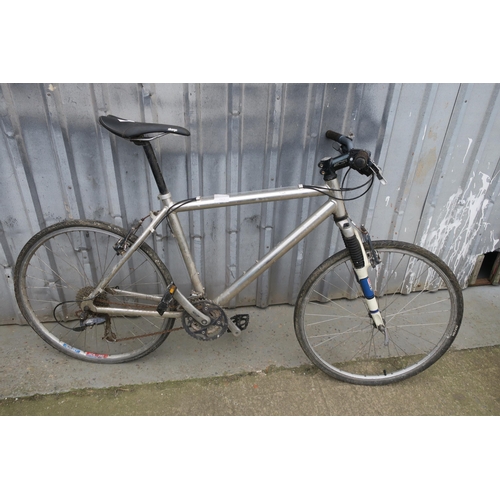 7 - SILVER AZONIC SPECIALISED BIKE