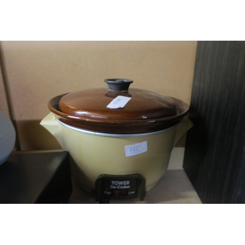 733 - TOWER SLOW COOKER