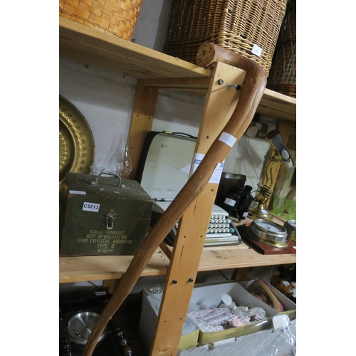 1431 - VINE WALKING CANE