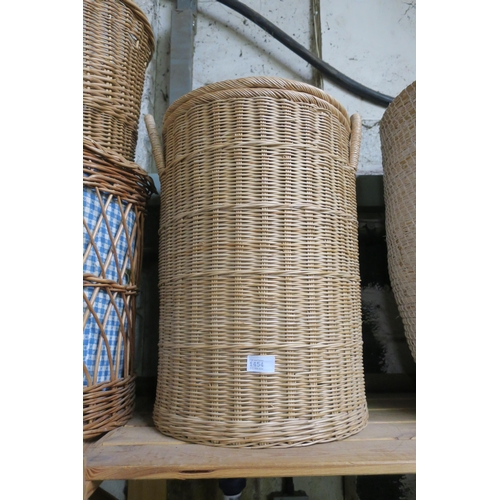 1454 - WICKER LAUNDRY BASKET