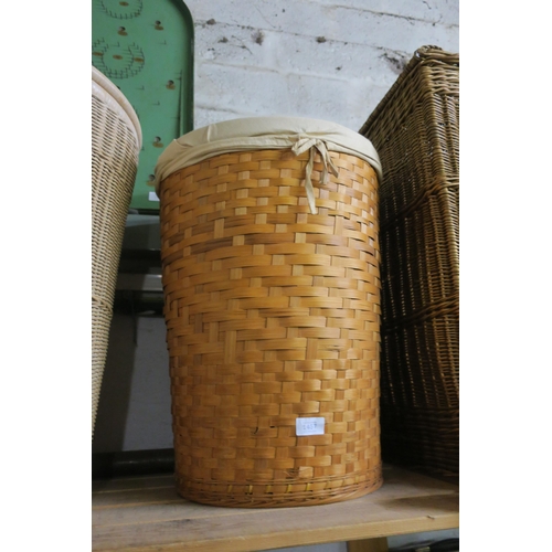 1457 - WICKER LAUNDRY BASKET