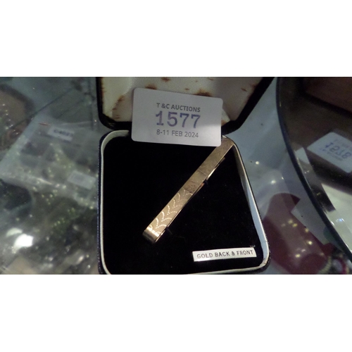 1577 - GOLD BACK AND FRONT TIE PIN IN BOX