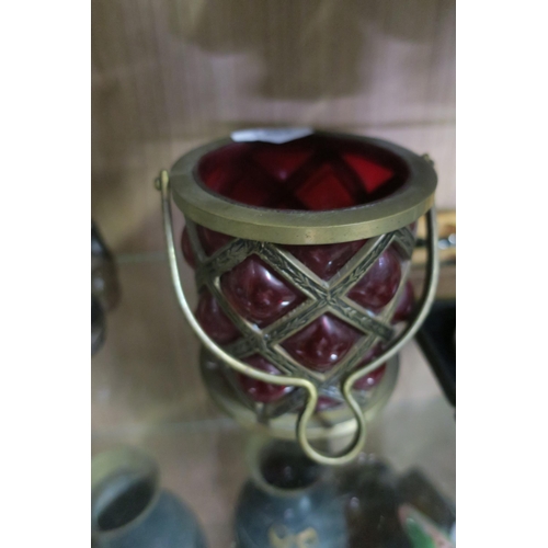 1252 - CRANBERRY CAPTIVE GLASS CANDLE LANTERN