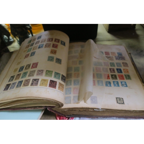 1300 - LARGE STAMP ALBUM