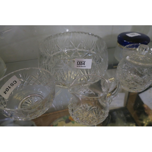 1354 - A STUNNING CUT CRYSTAL FRUIT BOWL, SMALL BOWL, JUG AND POT SET