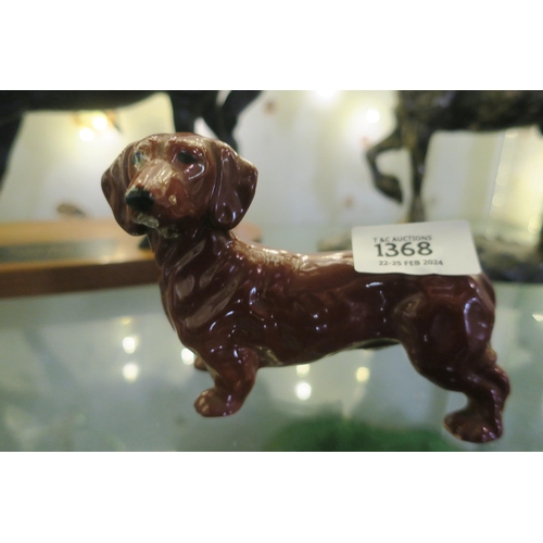 1368 - A LOVELY LITTLE SAUSAGE DOG CERAMIC FIGURE