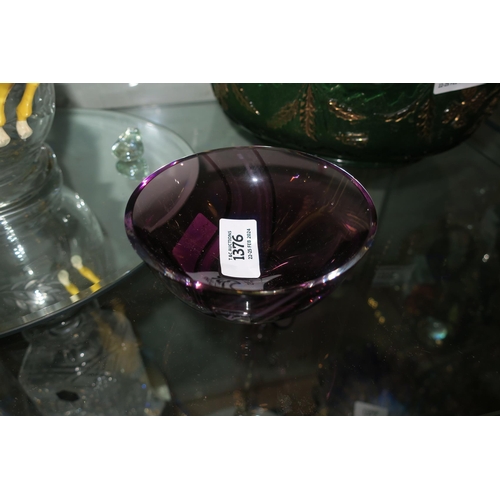 1376 - A SMALL PURPLE CAITHNESS GLASS DISH