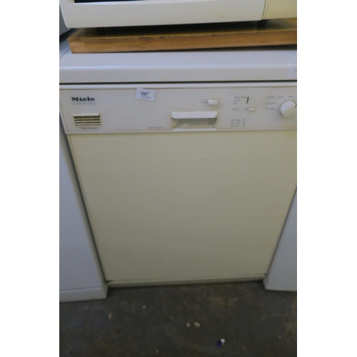 797 - MIELE DISHWASHER