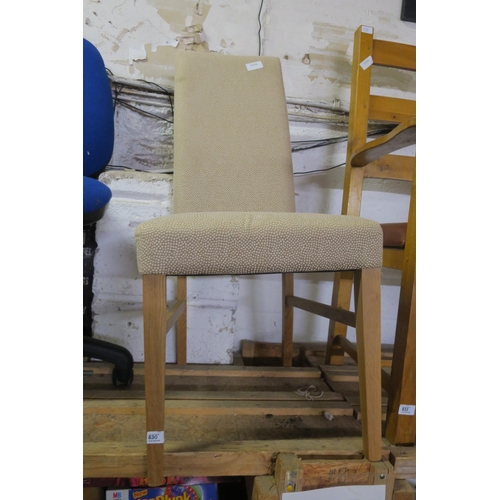 830 - A CREAM SUEDE EFFECT DINNING CHAIR