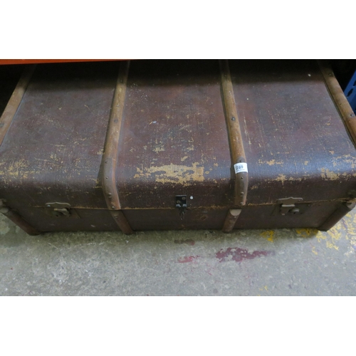 1289 - VINTAGE TRUNK