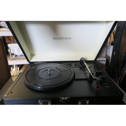 681 - GOODMANS PORTABLE SUITCASE RECORD PLAYER