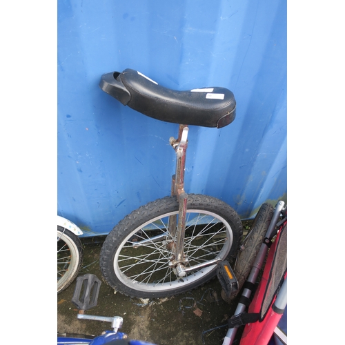 70 - UNICYCLE