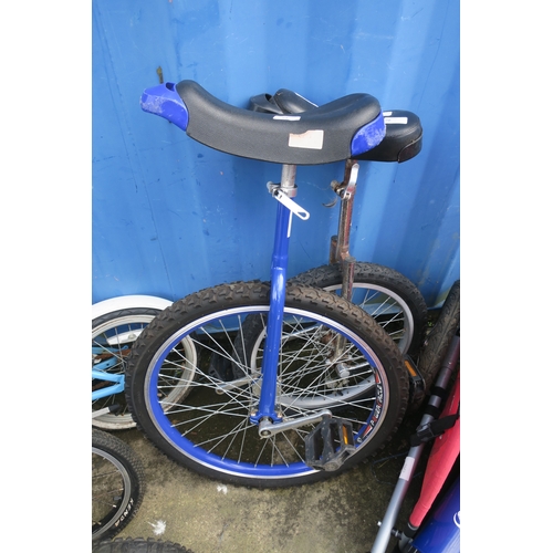 71 - UNICYCLE