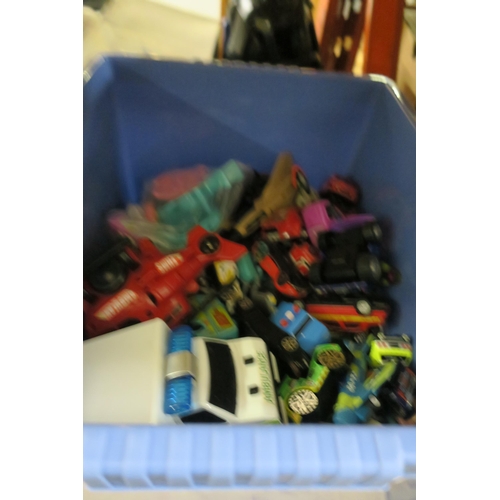 1621 - BLUE TUB OF VARIOUS CARS AND TOYS