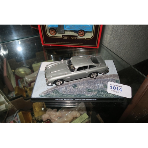 1014 - MODEL OF ASTON MARTIN D85 GOLDFINGER , MISSING LID