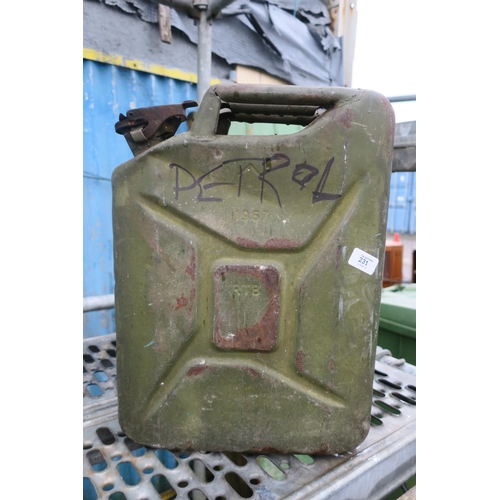 231 - JERRY CAN