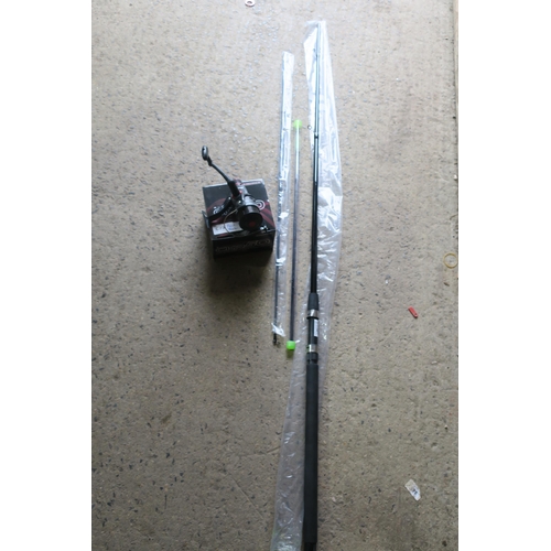 299 - NEW FEEDER ROD AND NEW CKR50 REEL