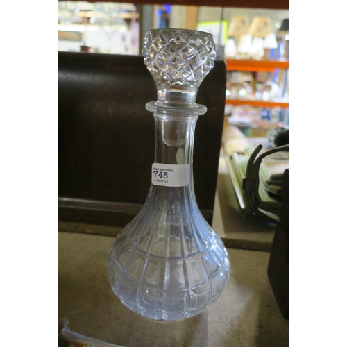 745 - FRENCH LEAD CRYSTAL GLASS DECANTER