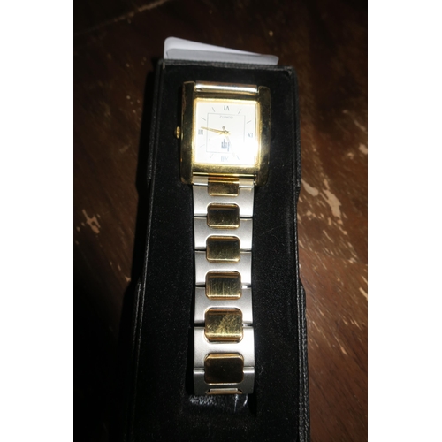 891 - IP LADIES MODERN WATCH IN BOX