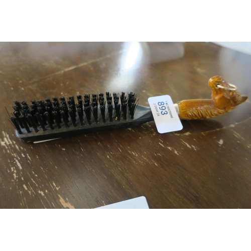 893 - HORSE HANDLED CLOTHES BRUSH