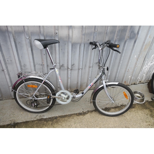 4 - CYCLAPSE FOLDING BICYCLE