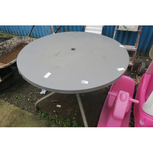 54 - CIRCULAR OUTDOOR TABLE